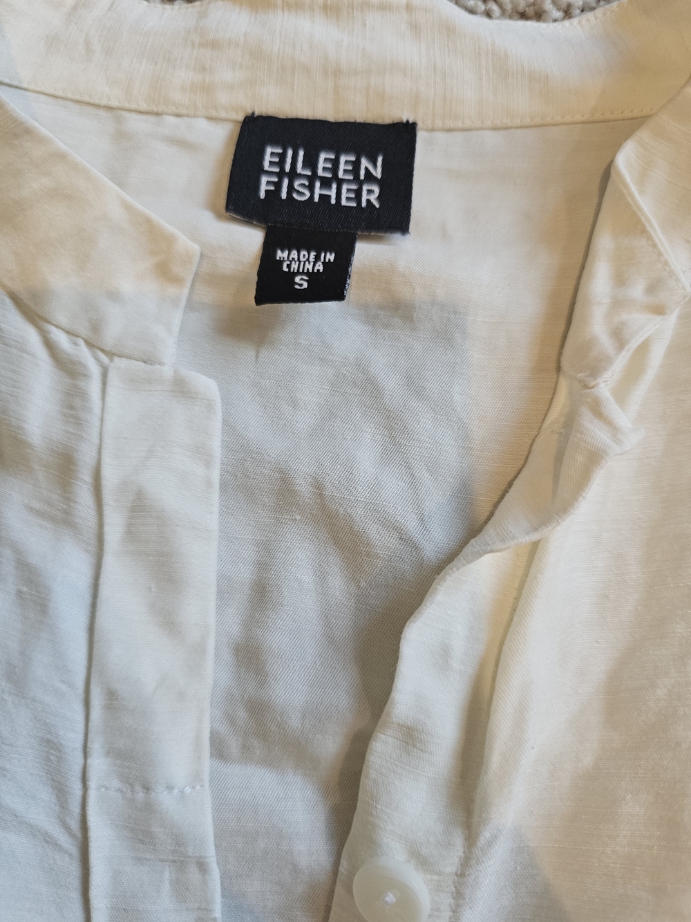 Eileen Fisher Linen-silk Sleeveless Button Front Top - Picture 3 of 5